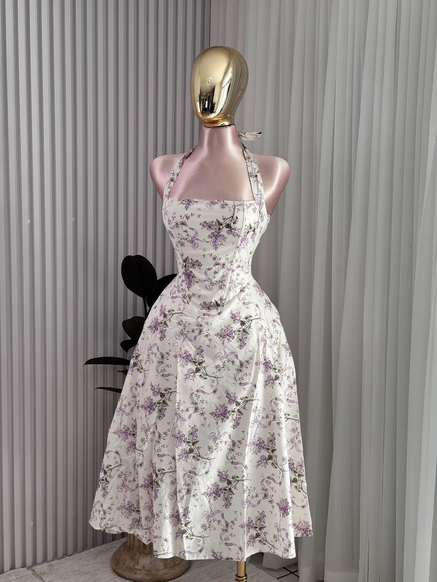 Vestido Lily flower