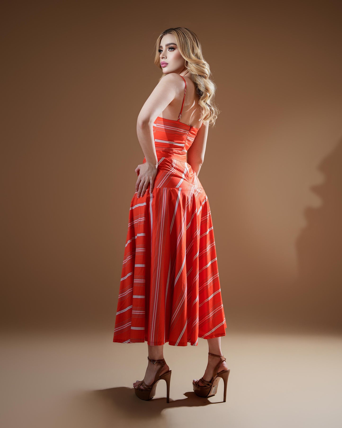 Vestido midi orange
