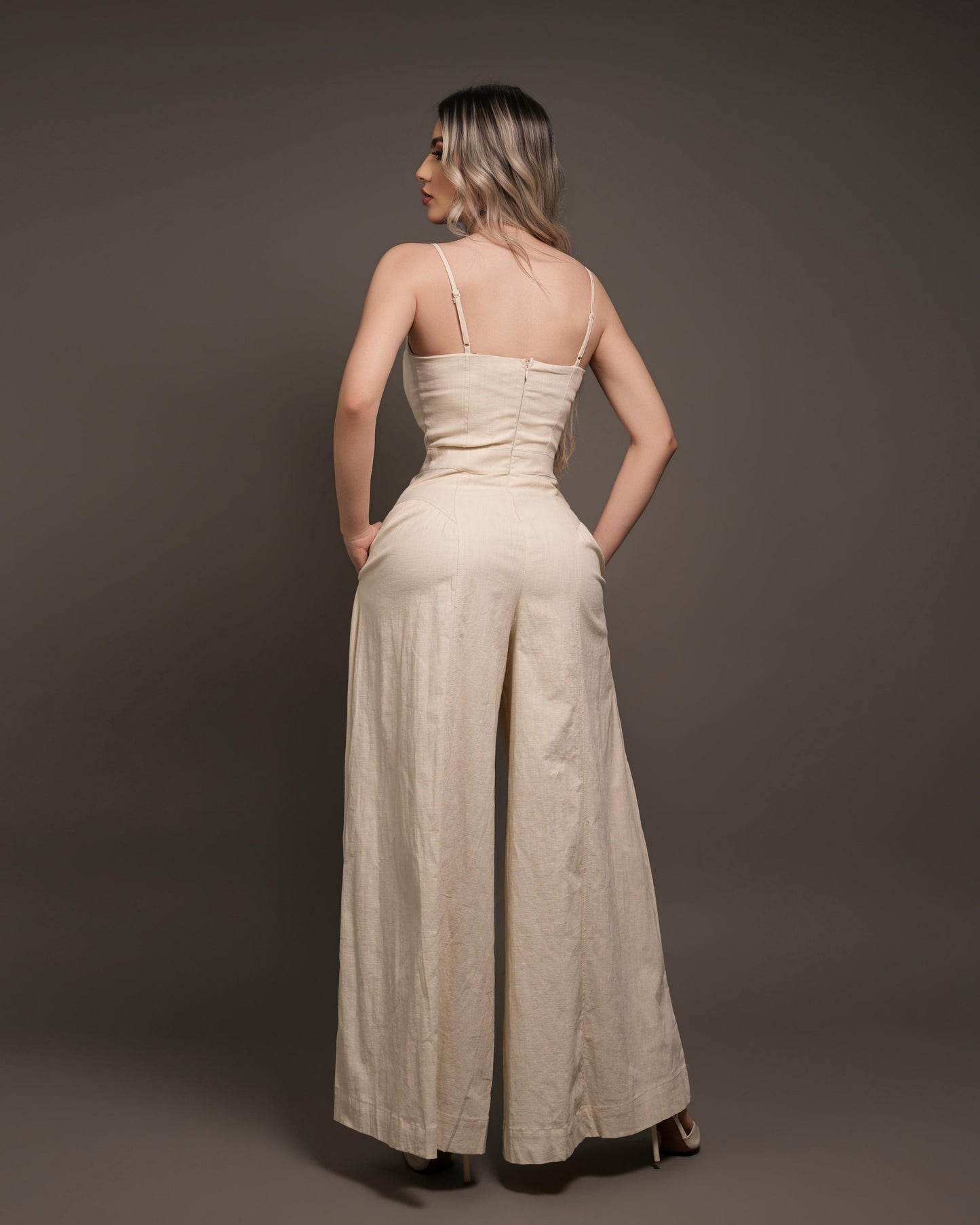 Palazo nude
