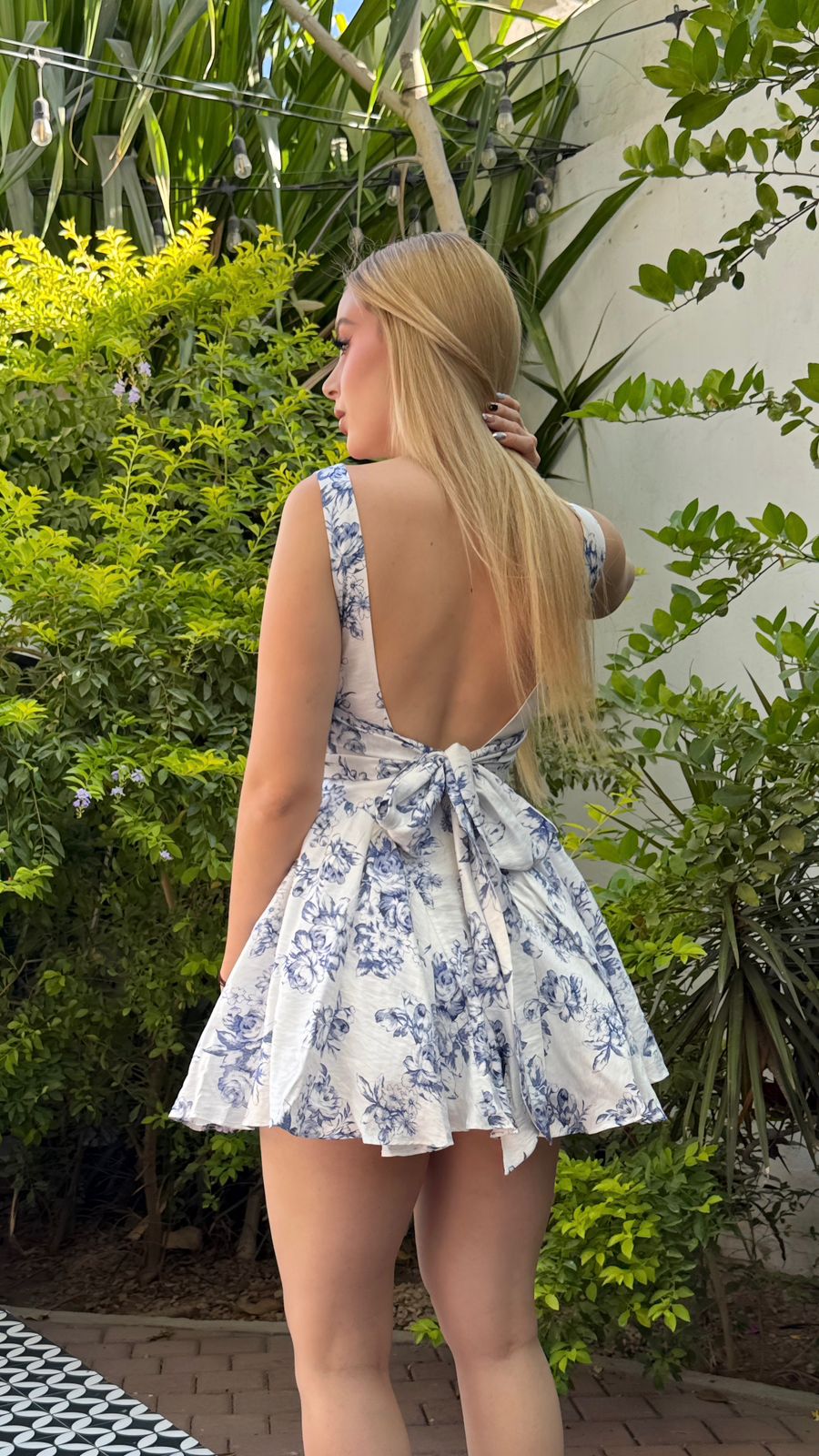 Vestido blanco estampado azul