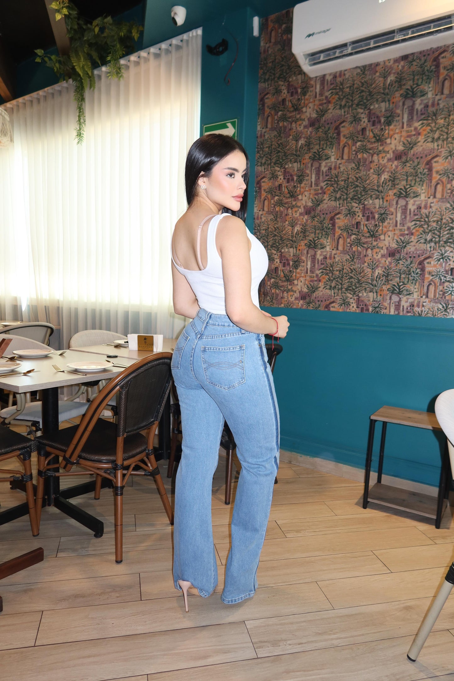 Pantalón con rayas azul