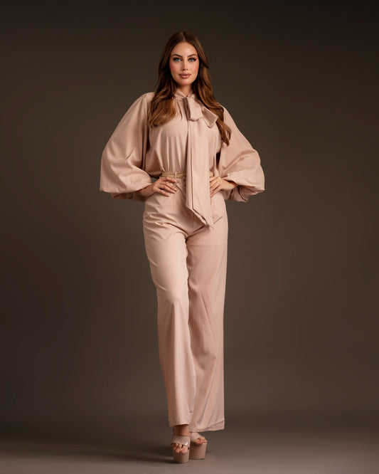 Set tie nude