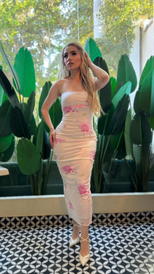 Vestido blanco con flores