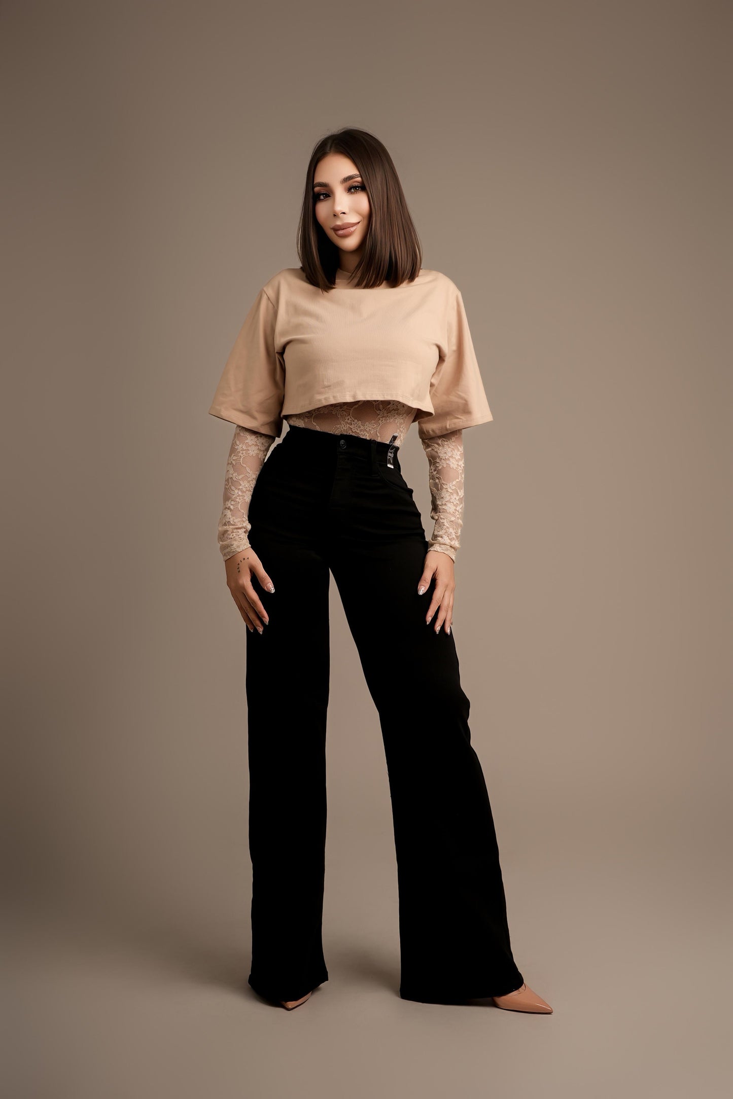 Pantalón over black