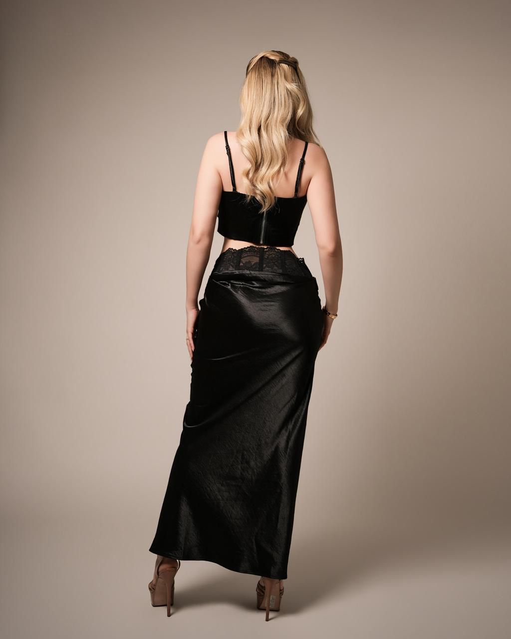 Set satin black