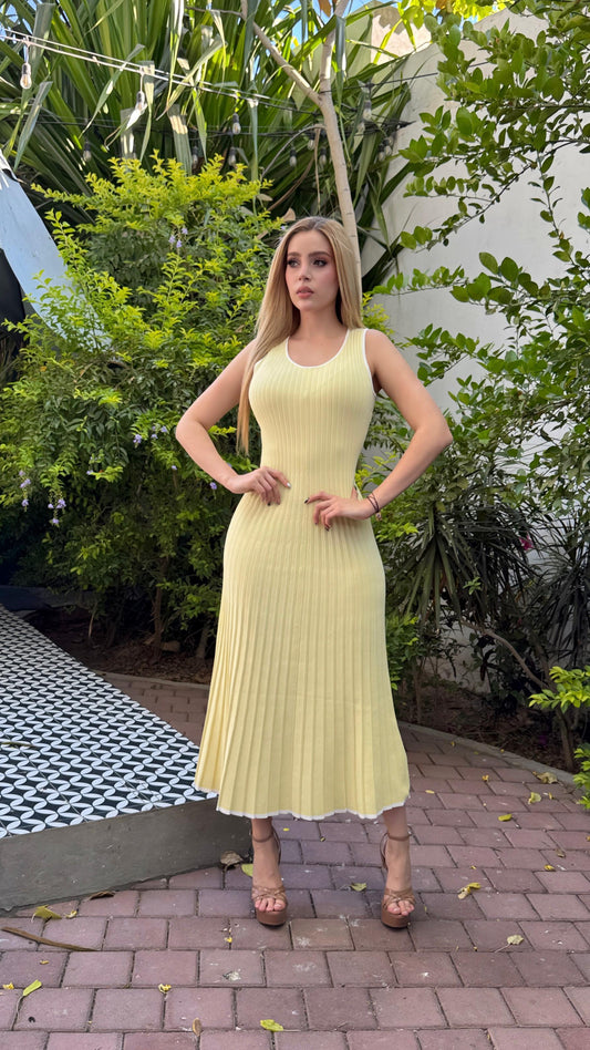 Vestido amarillo largo